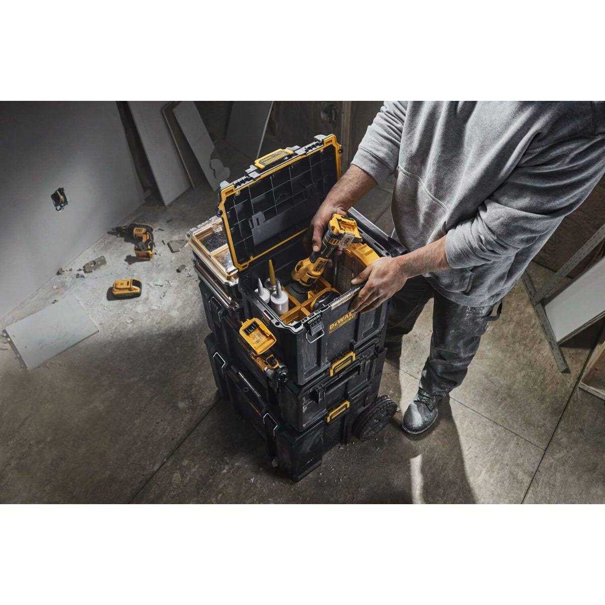 DeWalt ToughSystem 2.0 Compact Deep Toolbox DWST08035 - Image 4