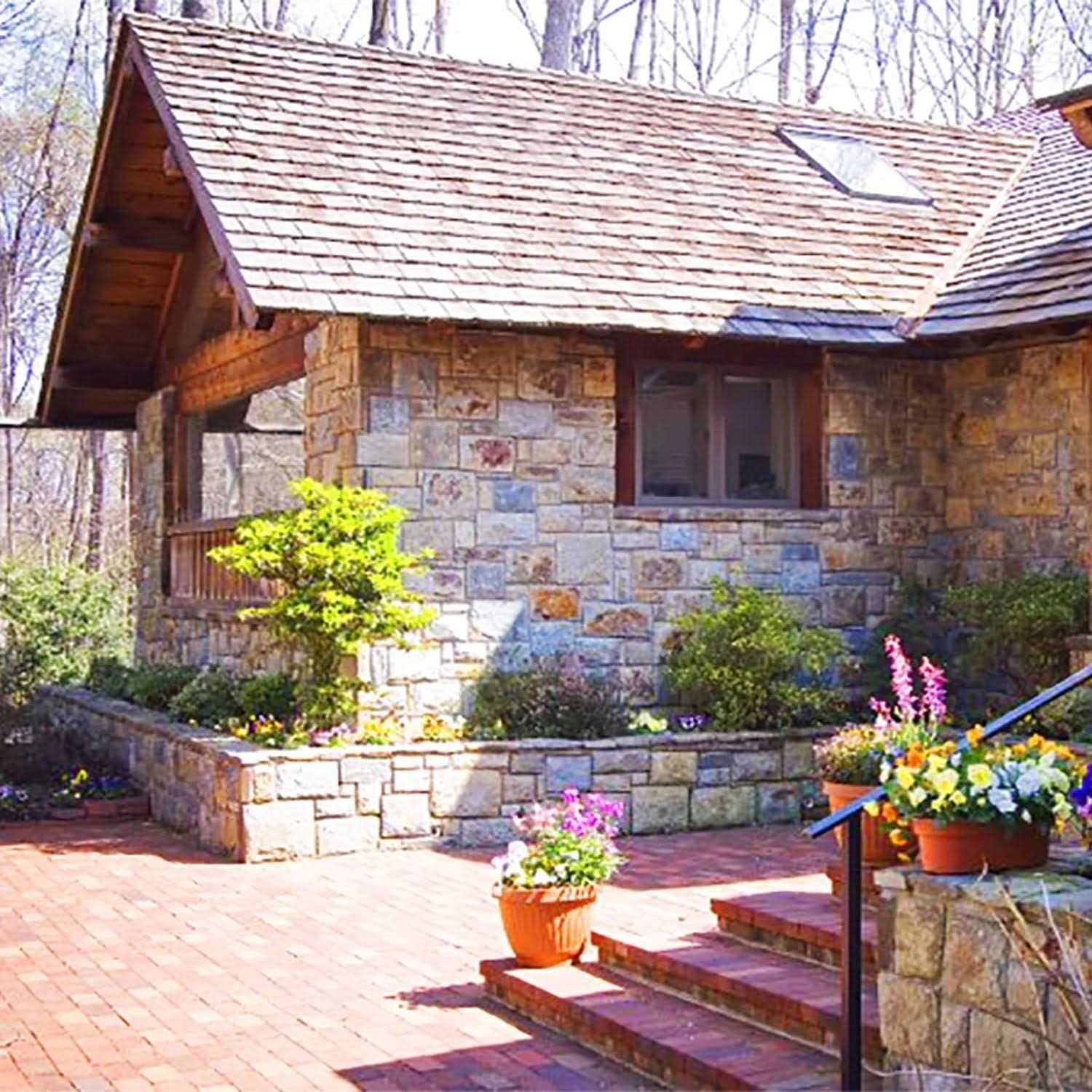 Cedair-Mat 39 in. X 61.5 ft. Roll Roof Ventilation Mat - Image 3