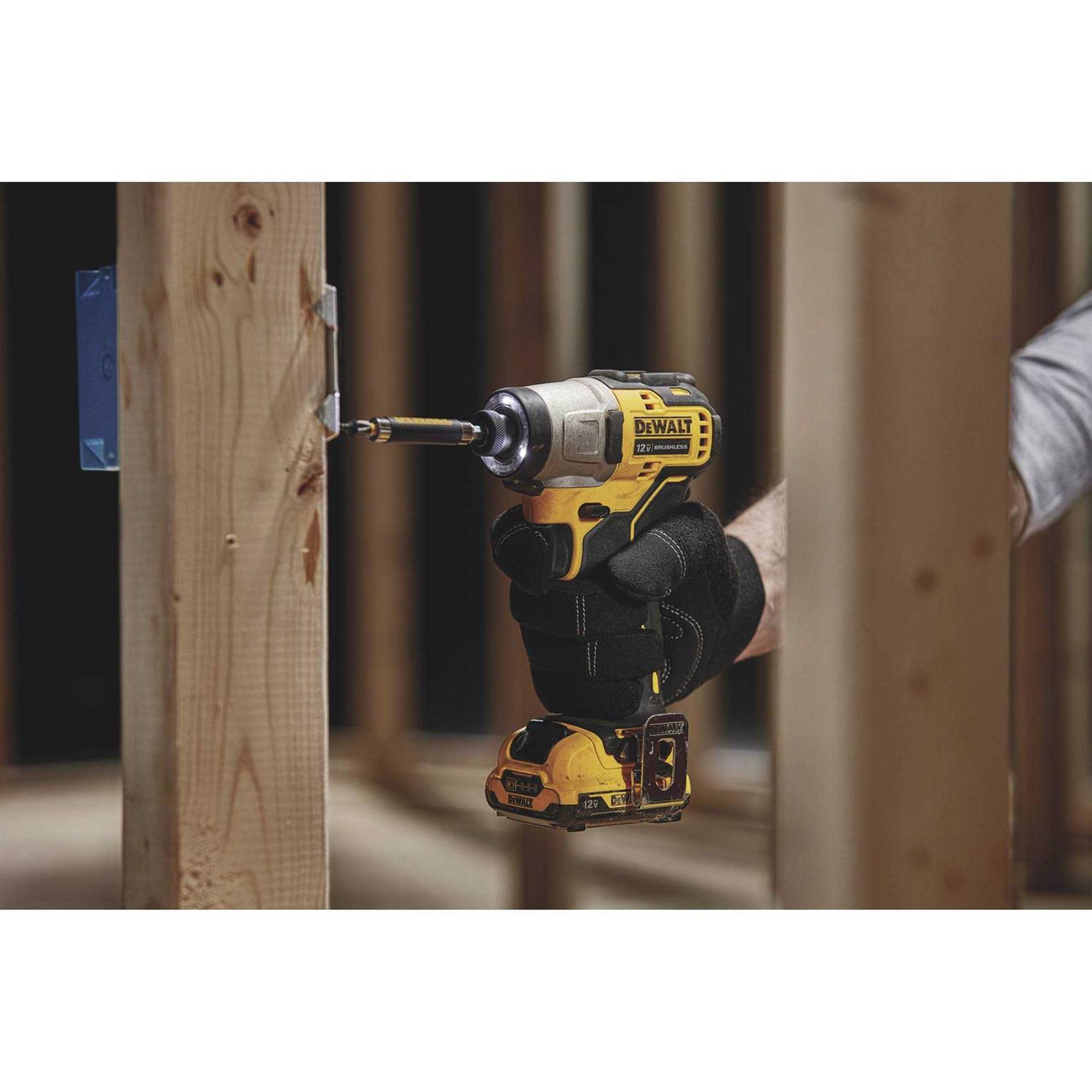 DEWALT DCF801 - Image 2