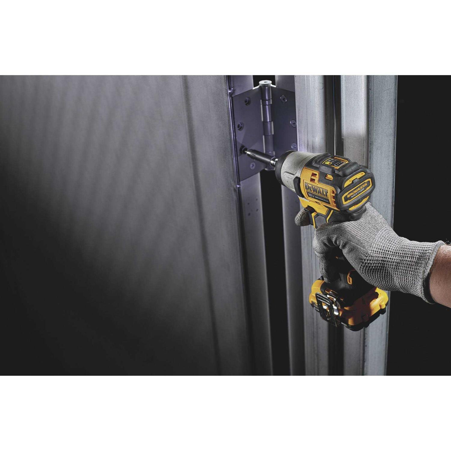 DEWALT DCF801 - Image 5