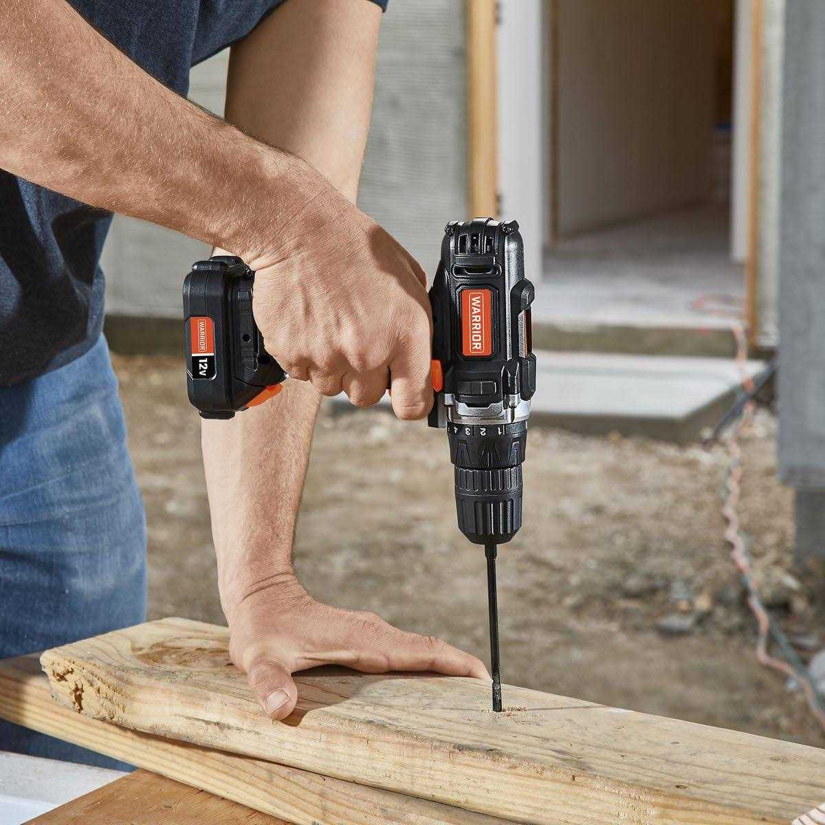 Warrior 12V Cordless 3/8 in. Drill/Driver Kit - Image 4