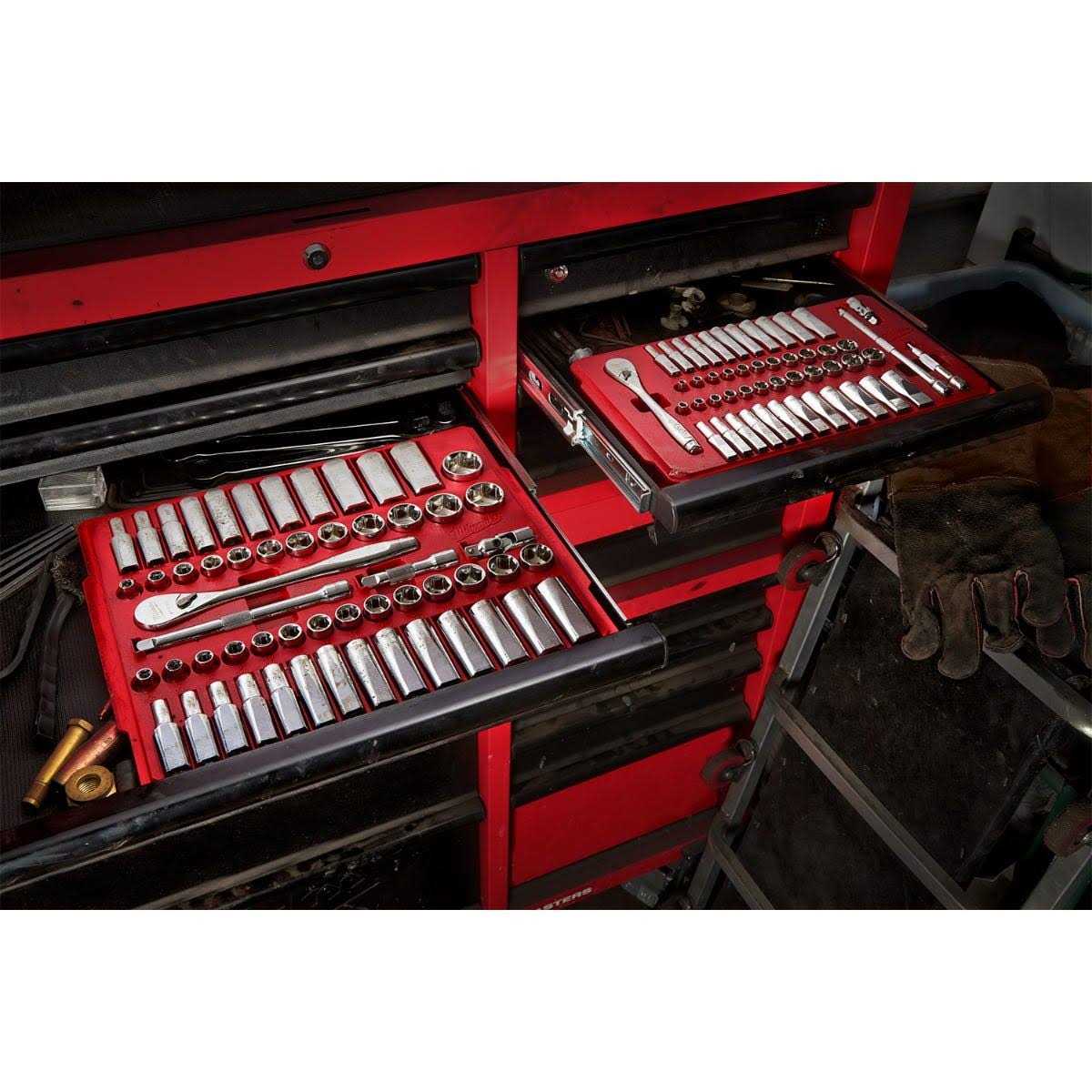 Milwaukee 48-22-9004 1/4 Drive Ratchet & Socket Set - Image 3