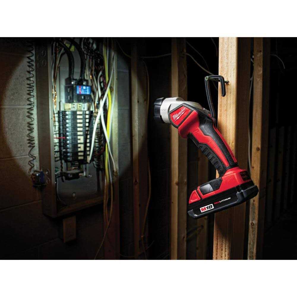 Milwaukee 2735-20 LED M18 Work Light - Image 2