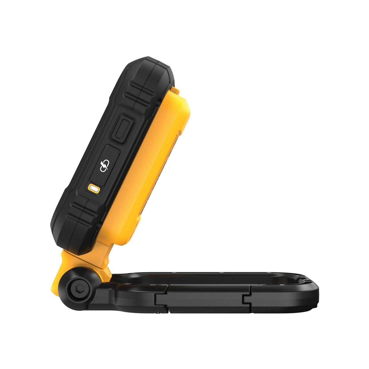DEWALT USB-C Rechargeable LED Task Light - Image 4
