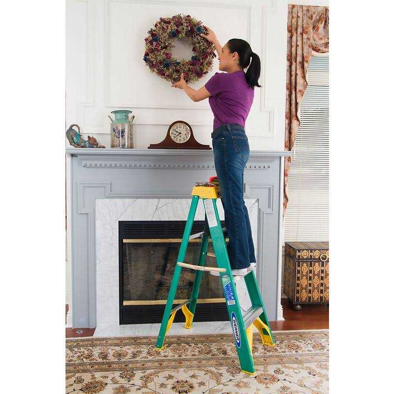 Werner 5906 6' Type II Fiberglass Step Ladder - Image 5
