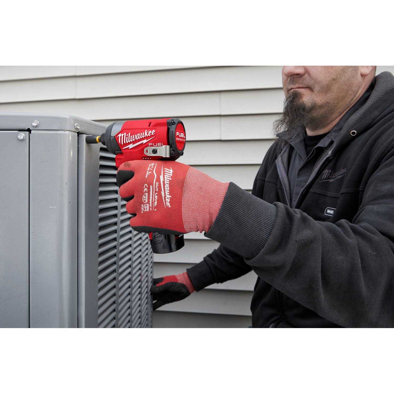 3453-22 Milwaukee M12 FUEL 1/4 Hex Impact Driver Kit - Image 5