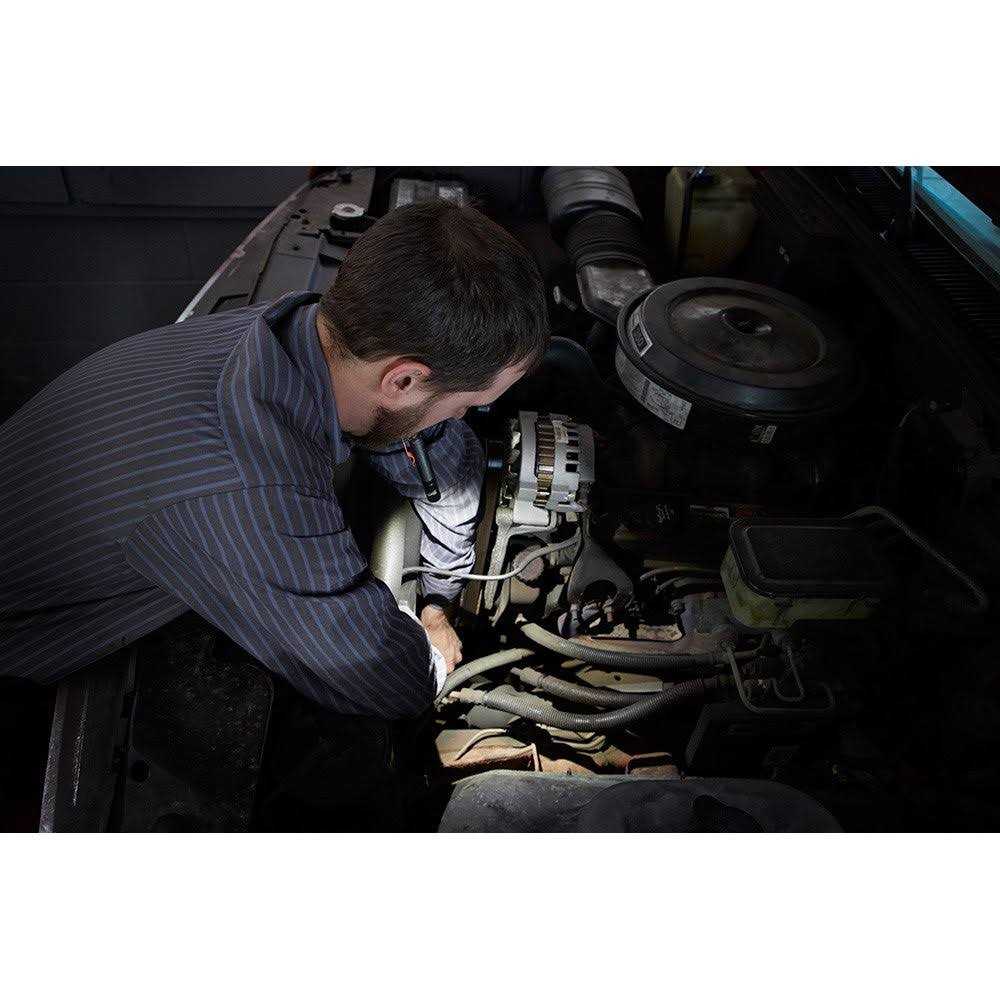 Milwaukee 2105 Penlight - Image 4