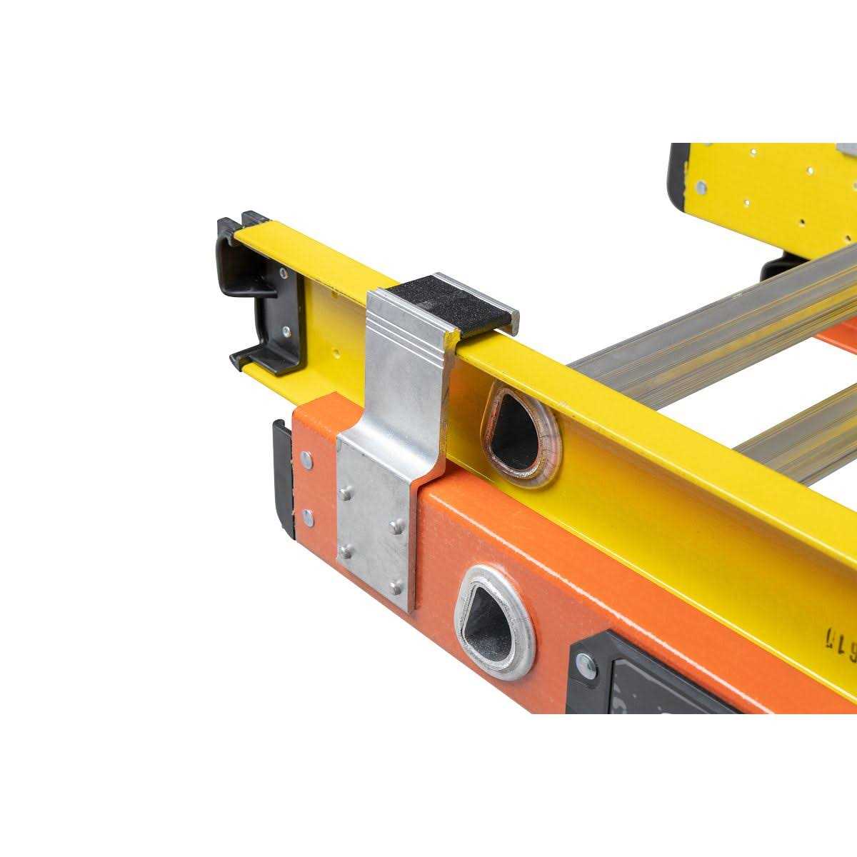 Werner Glidesafe Extension Ladder Fiberglass Tri Rung Type IA - Image 4