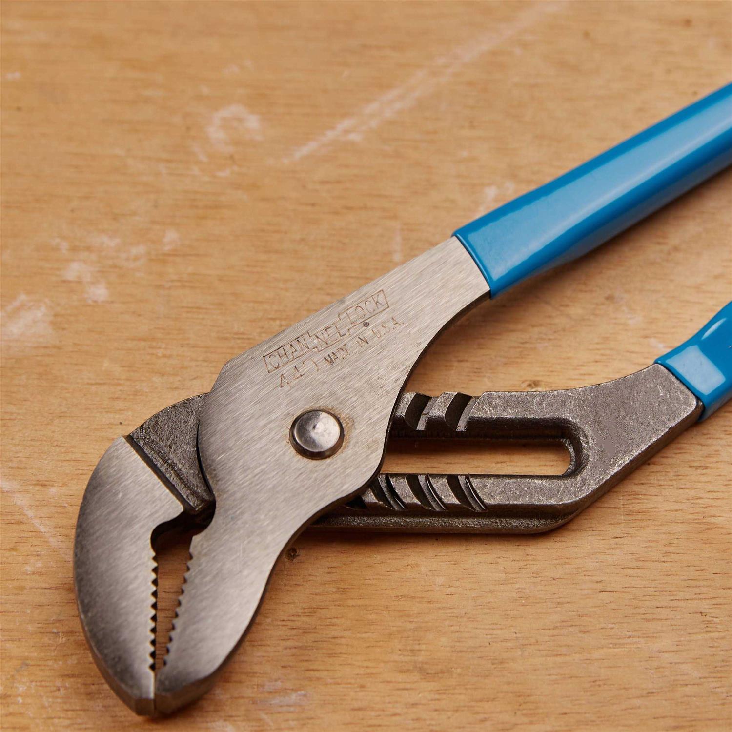 Channellock Tongue and Groove Pliers 440 - Image 5