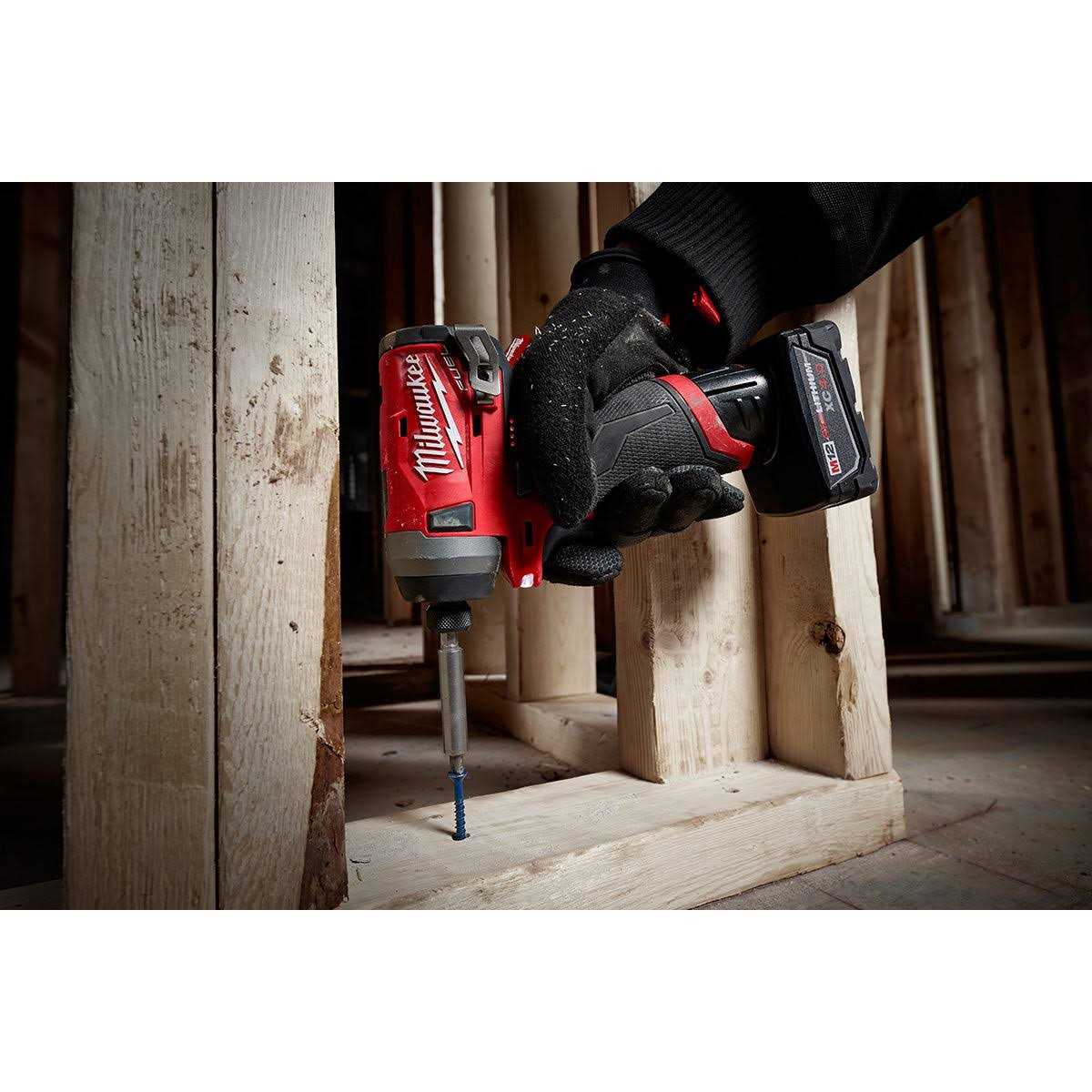 Milwaukee M12 FUEL 1/4 Hex Impact Driver - Image 2