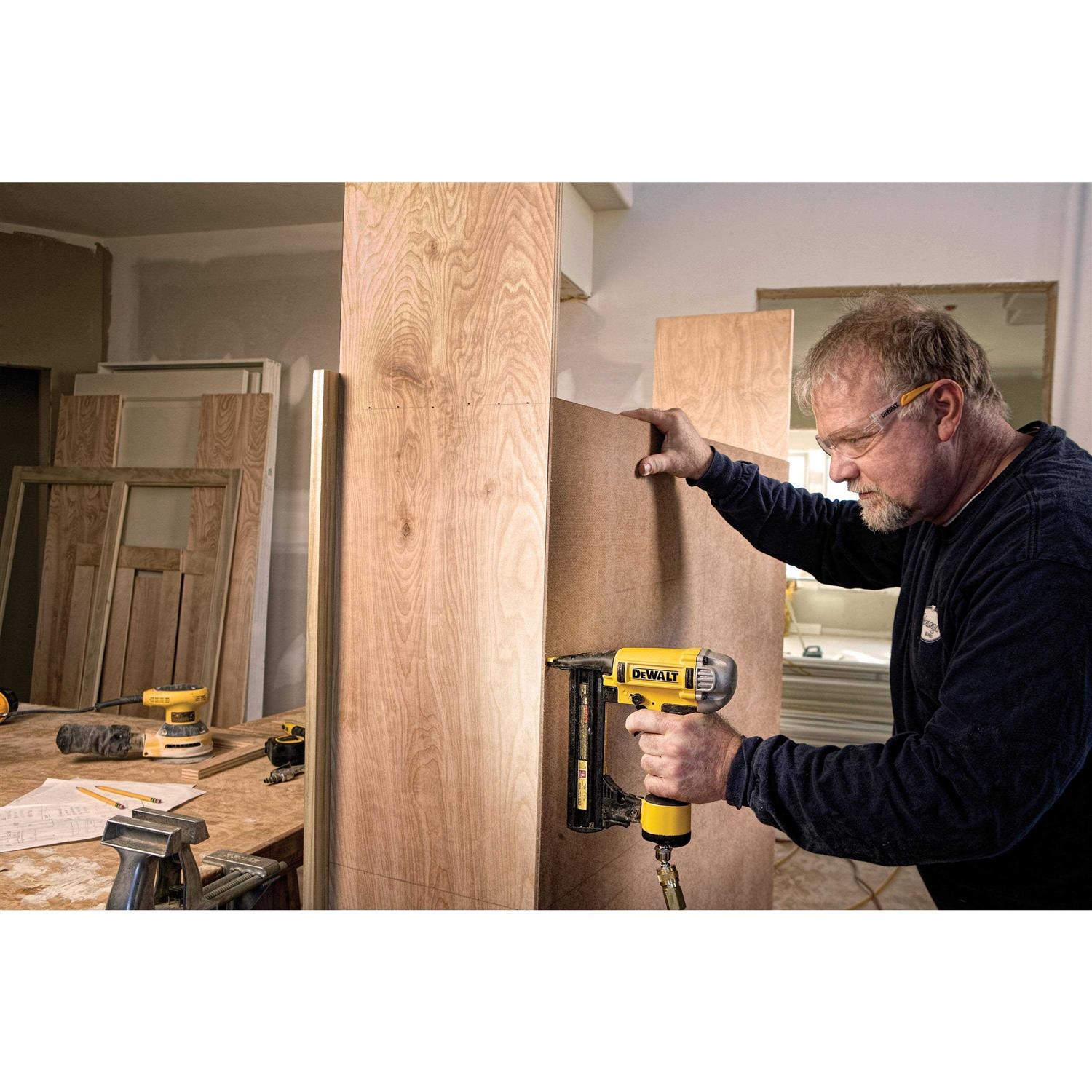 DeWalt DWFP1838 - Image 3