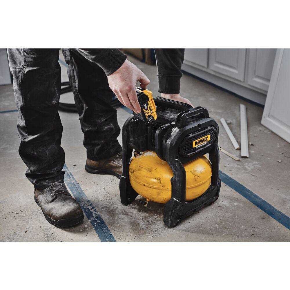 Dewalt 20V MAX 2.5 Gal. Brushless Cordless Air Compressor Kit DCC2520T1 - Image 3