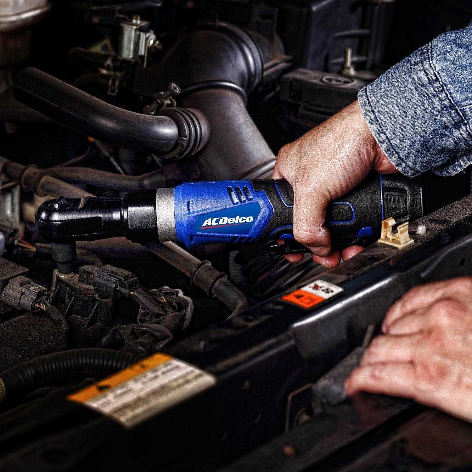 ACDelco G12 12V 3/8 Cordless Ratchet Wrench - Image 5