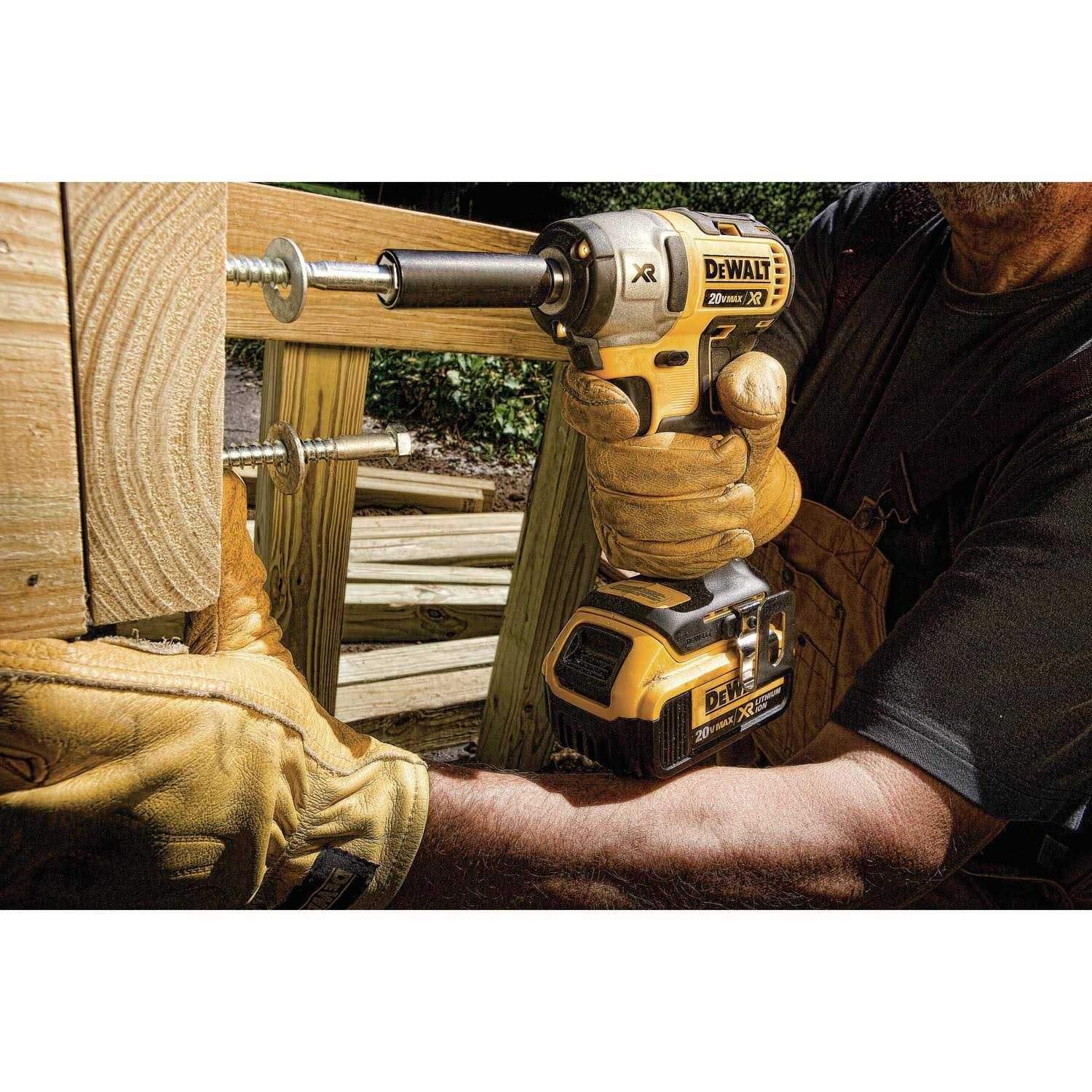 Dewalt 20V MAX* XR Compact Impact Wrench DCF890B - Image 4