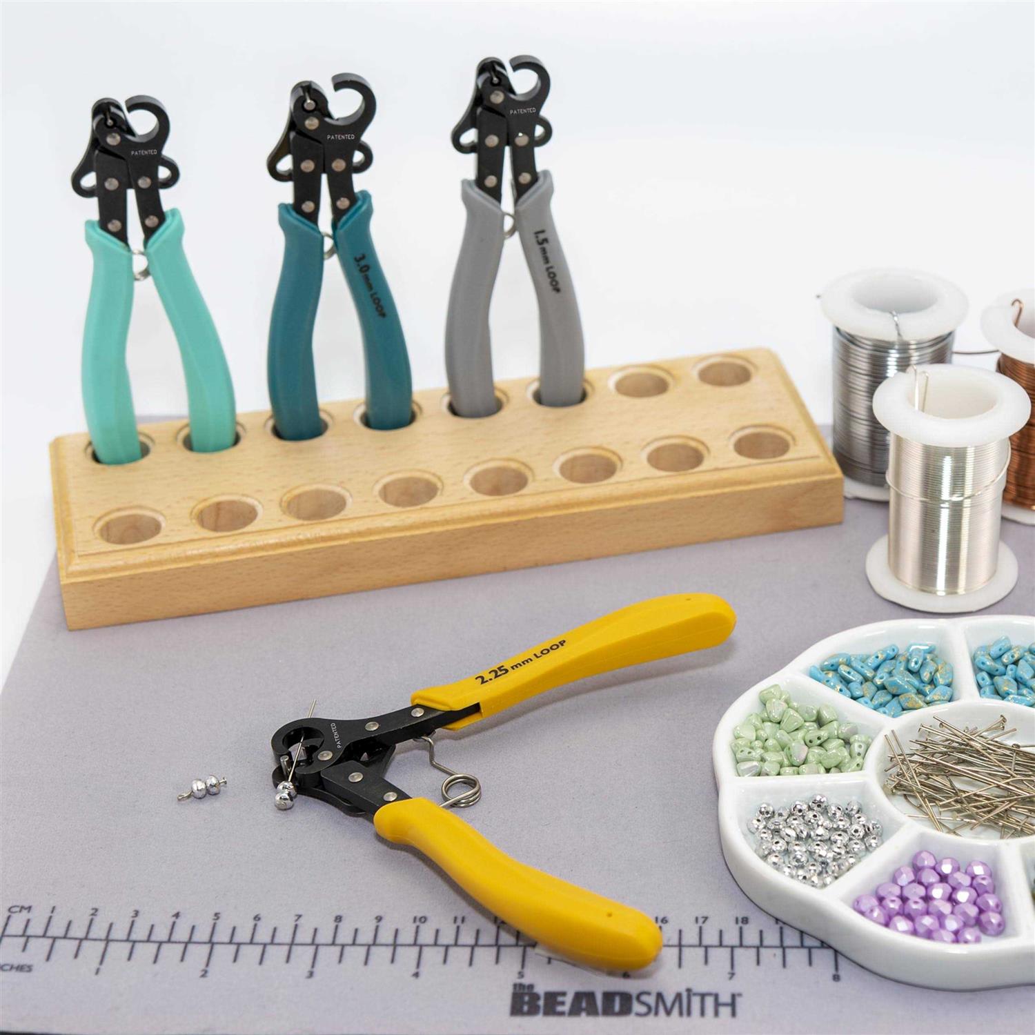 The Beadsmith 1-Step Looper 2.25mm - Image 4