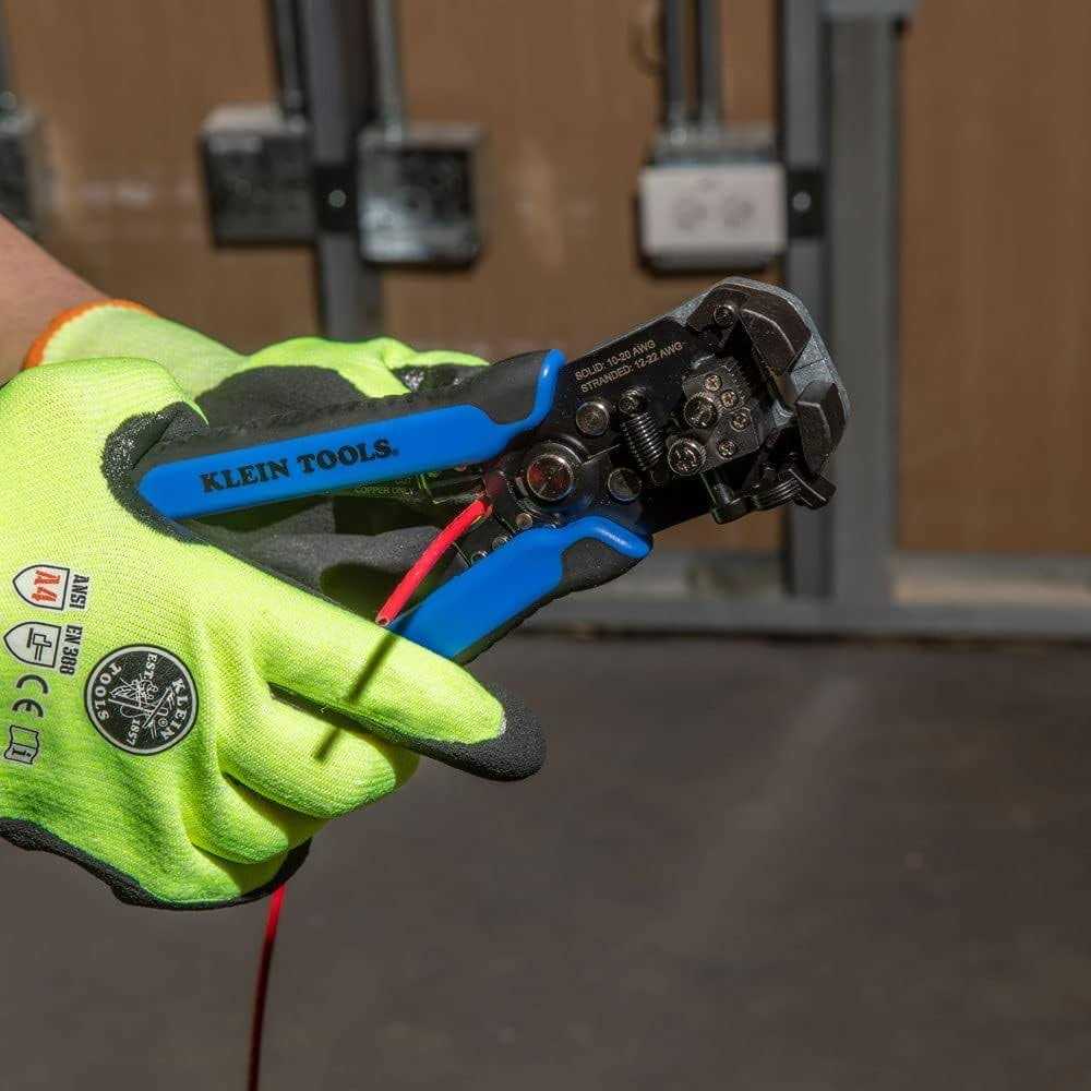 Klein Tools 11061 Self-Adjusting Wire Stripper/Cutter - Image 2