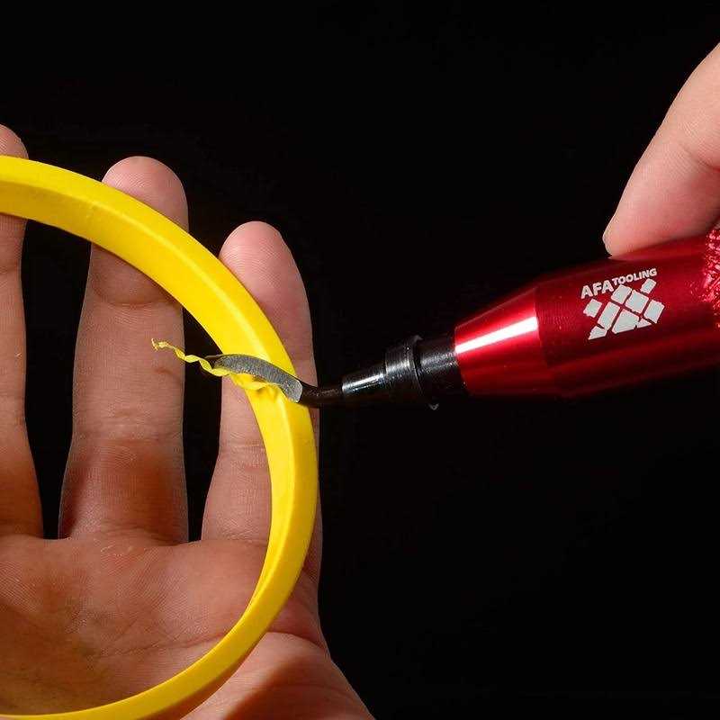 AFA Tooling Deburring Tool with 15 High-Speed Steel Rotary Burr Removal Blades - Image 3