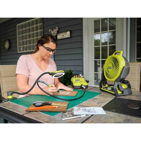 Ryobi ONE+ 18V Cordless LED Magnifying Clamp Light 2-Pack - Image 3