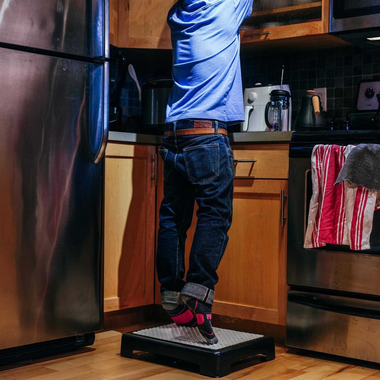 7Penn Heavy Duty Step Stool 3.5in Tall 450lb Capacity Adult Bedside Step Stool for High Beds for Adults and Elderly - Image 3