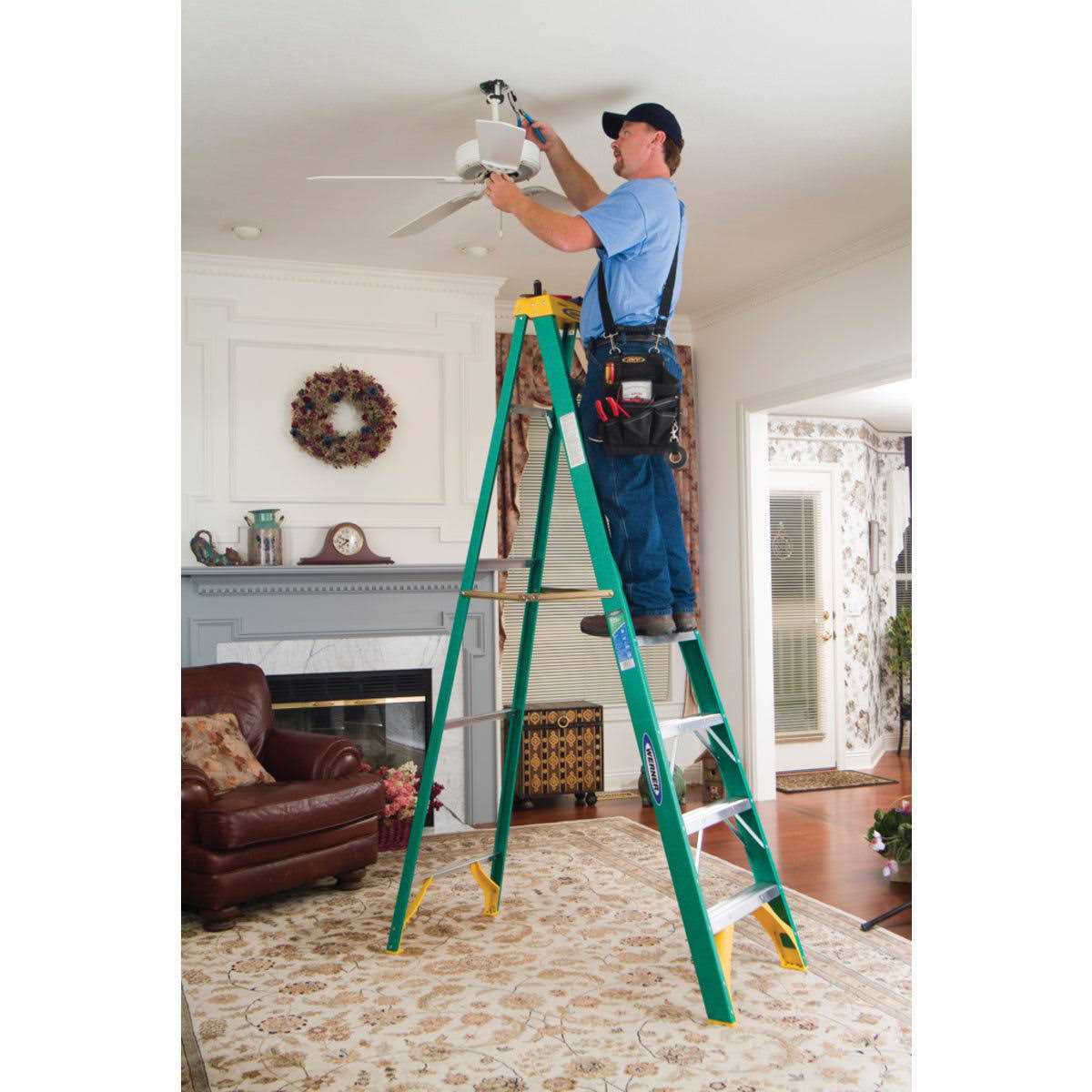 Werner 5908 8' Type II Fiberglass Step Ladder - Image 2