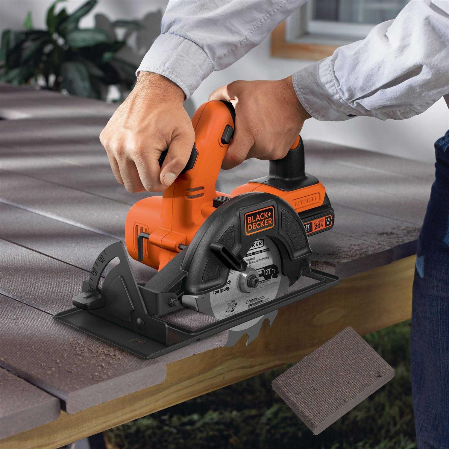 BLACK+DECKER Bdccs20c 20V Max Cordless Circular Saw