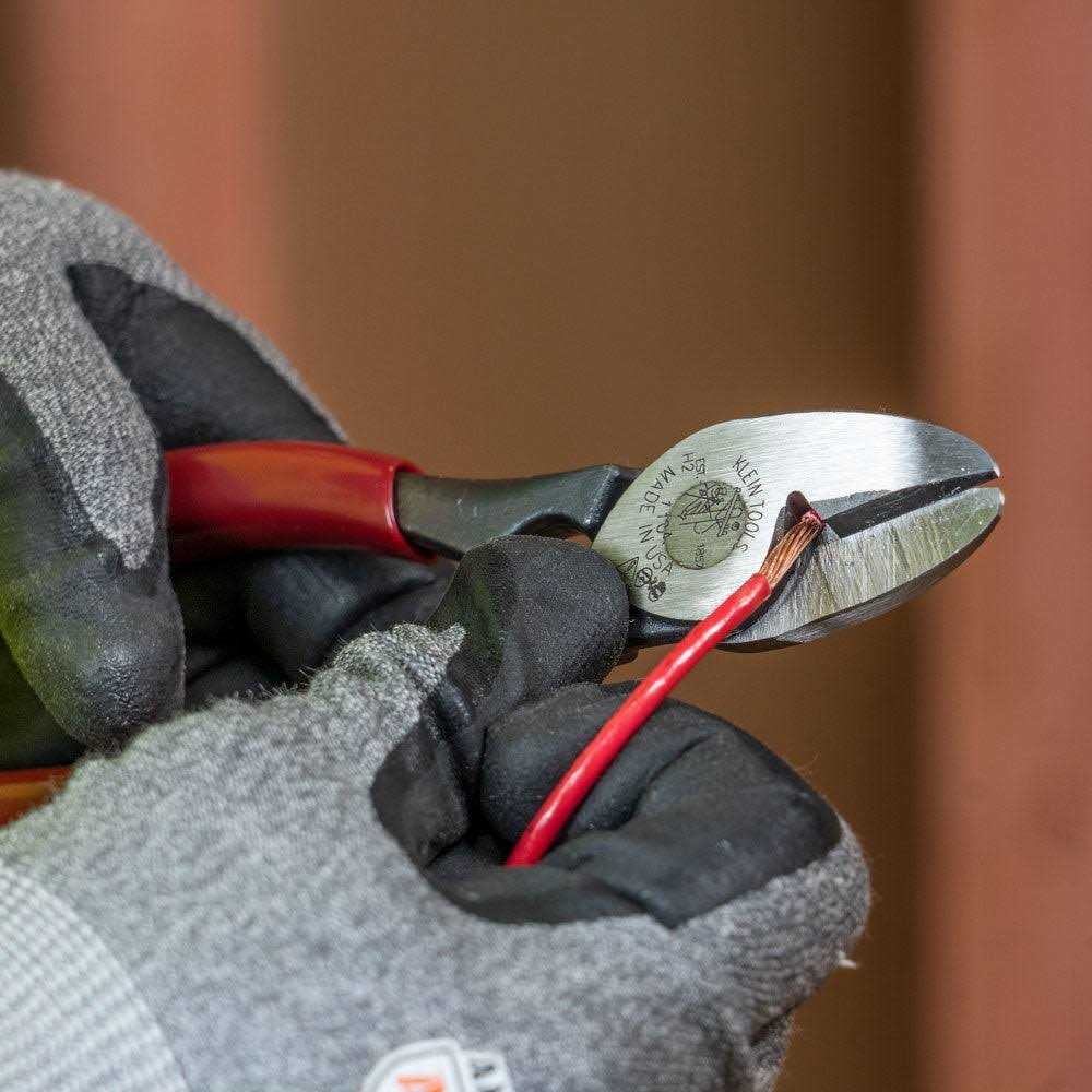 Klein Tools 1104 All Purpose Shears BX Cutter - Image 2