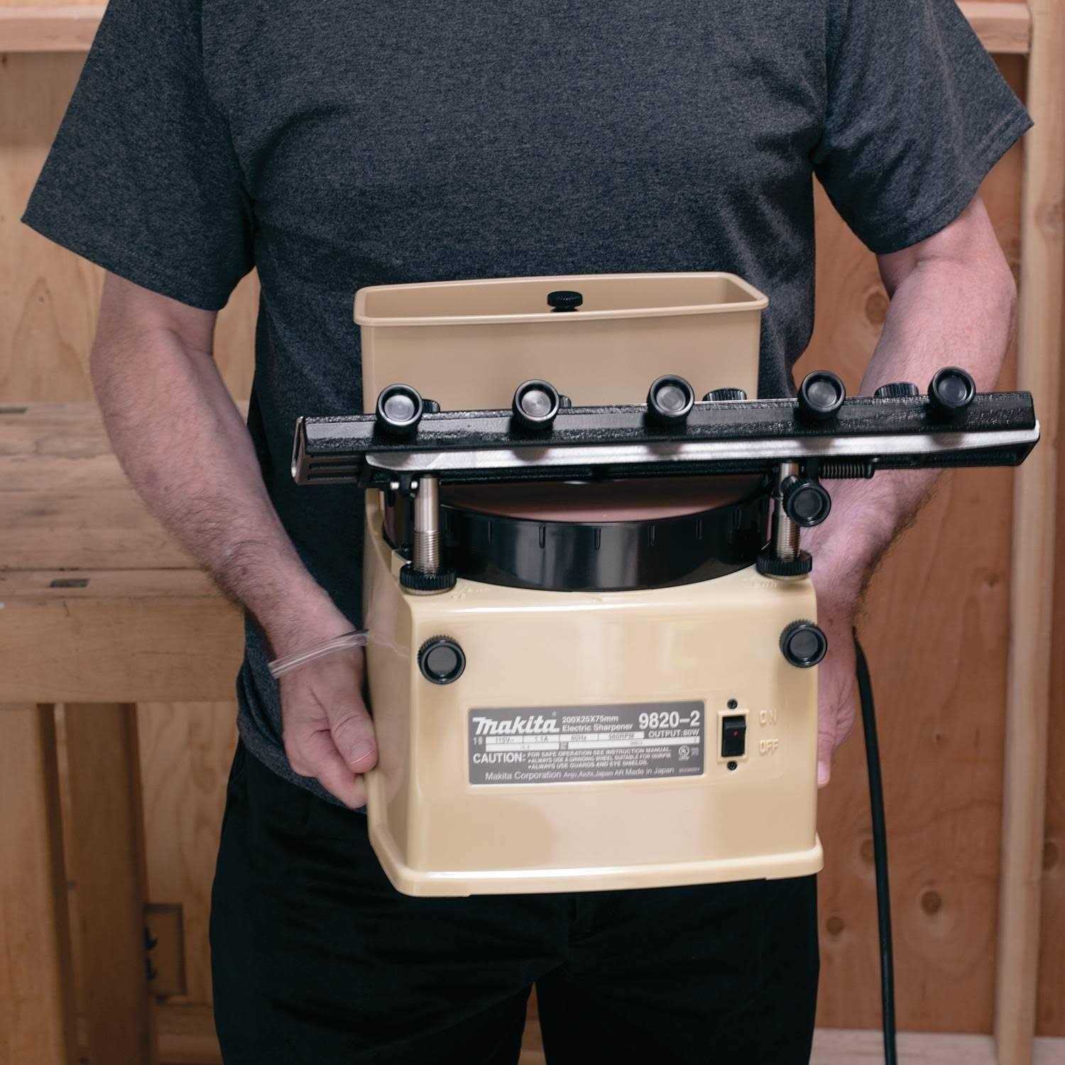 98202 Makita Blade Sharpener - Image 3
