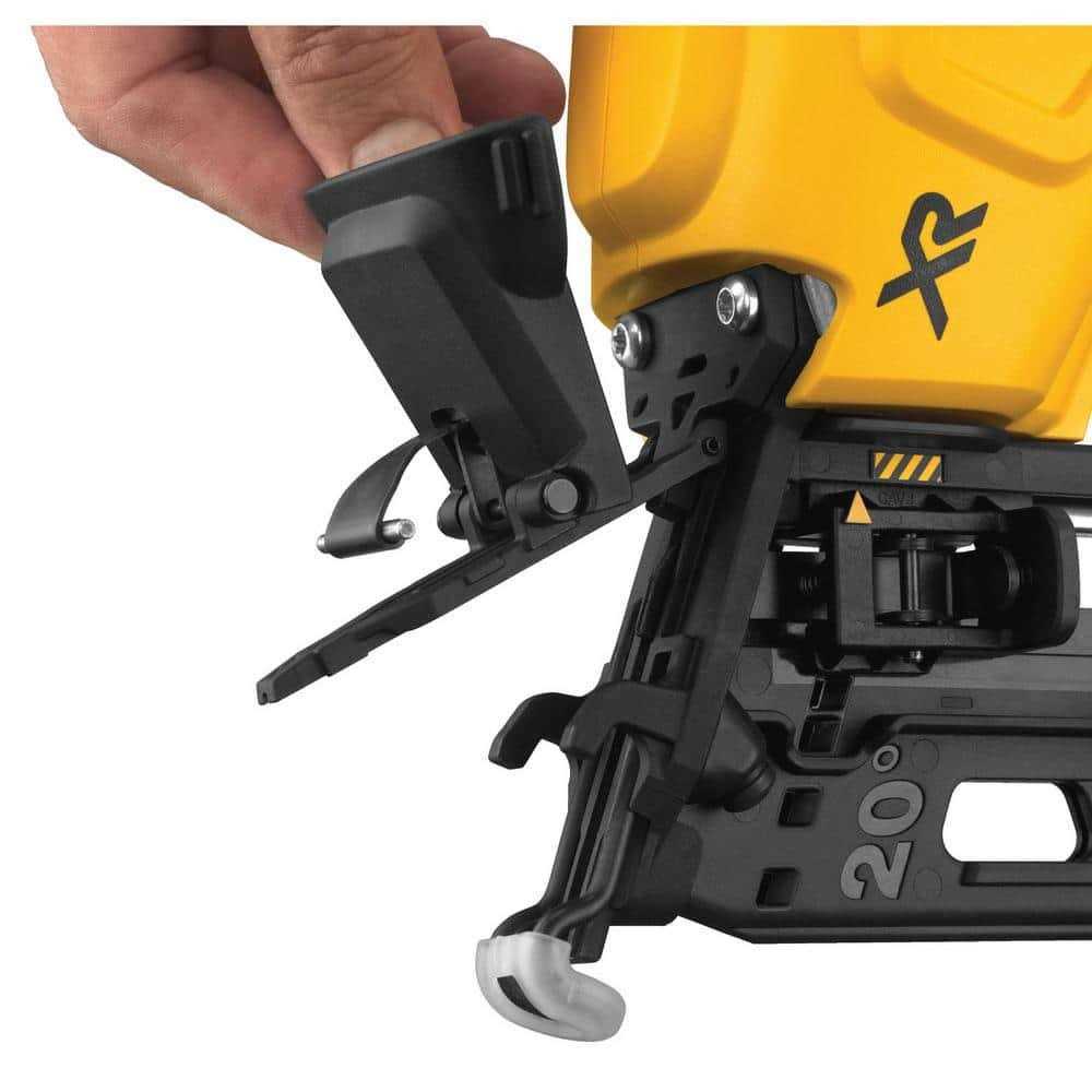 DEWALT 20V MAX XR Lithium-Ion 16-Gauge Cordless Angled Finish Nailer Battery and - Image 3