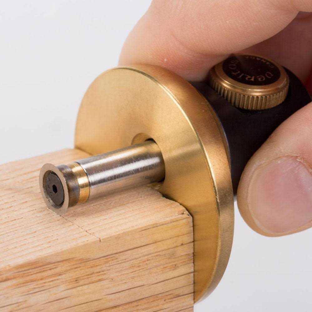 Veritas Micro-Adjust Marking Gauge - Image 4