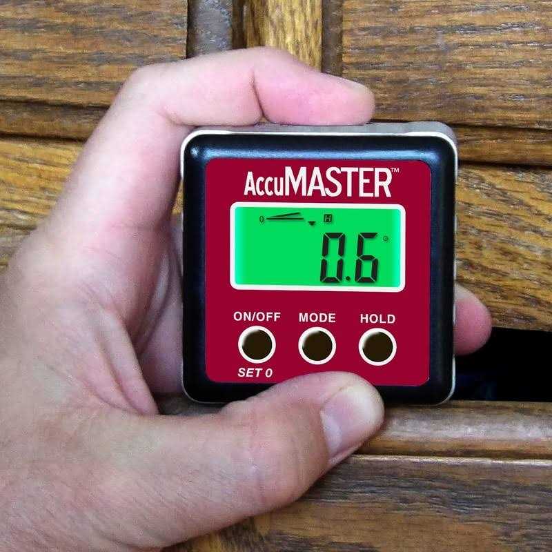 Calculated Industries 7434 AccuMASTER 2-in-1 Digital Angle Gauge - Image 2