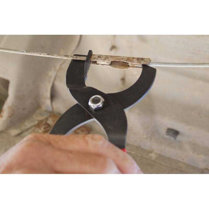 Emergency Brake Cable Release Tool 44220 Lisle - Image 4