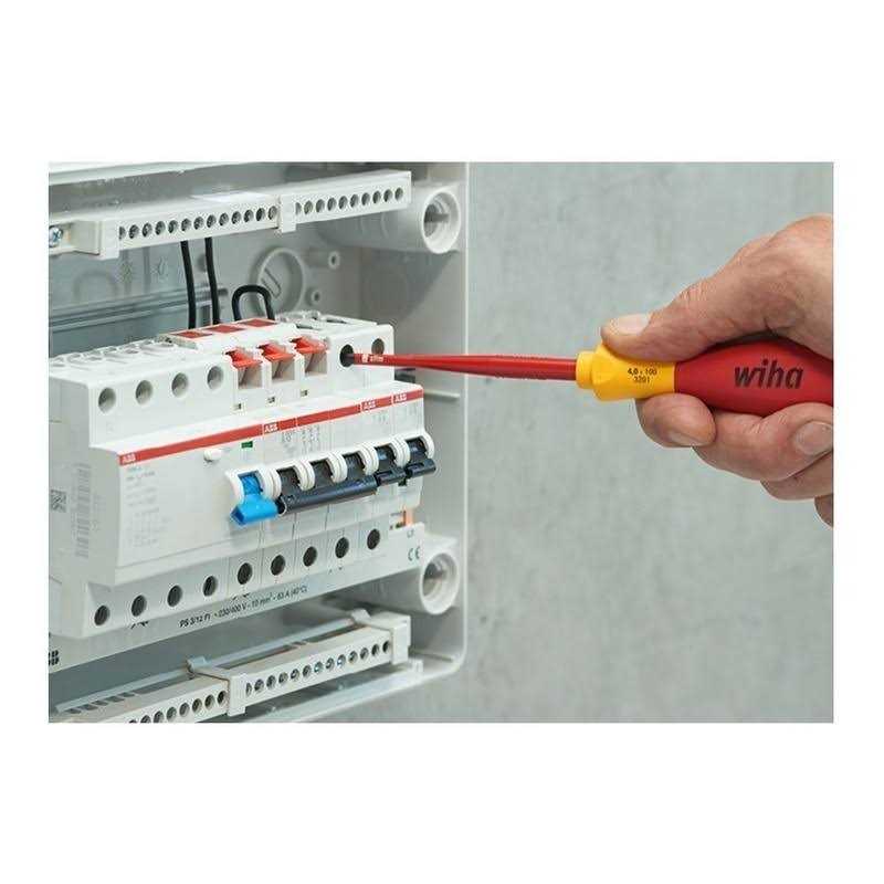 Wiha Slotted Screwdriver - Image 5