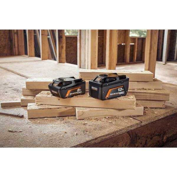 RIDGID 18V 12.0 Ah MAX Output EXP Lithium-Ion Battery with 18V Rapid Charger - Image 3