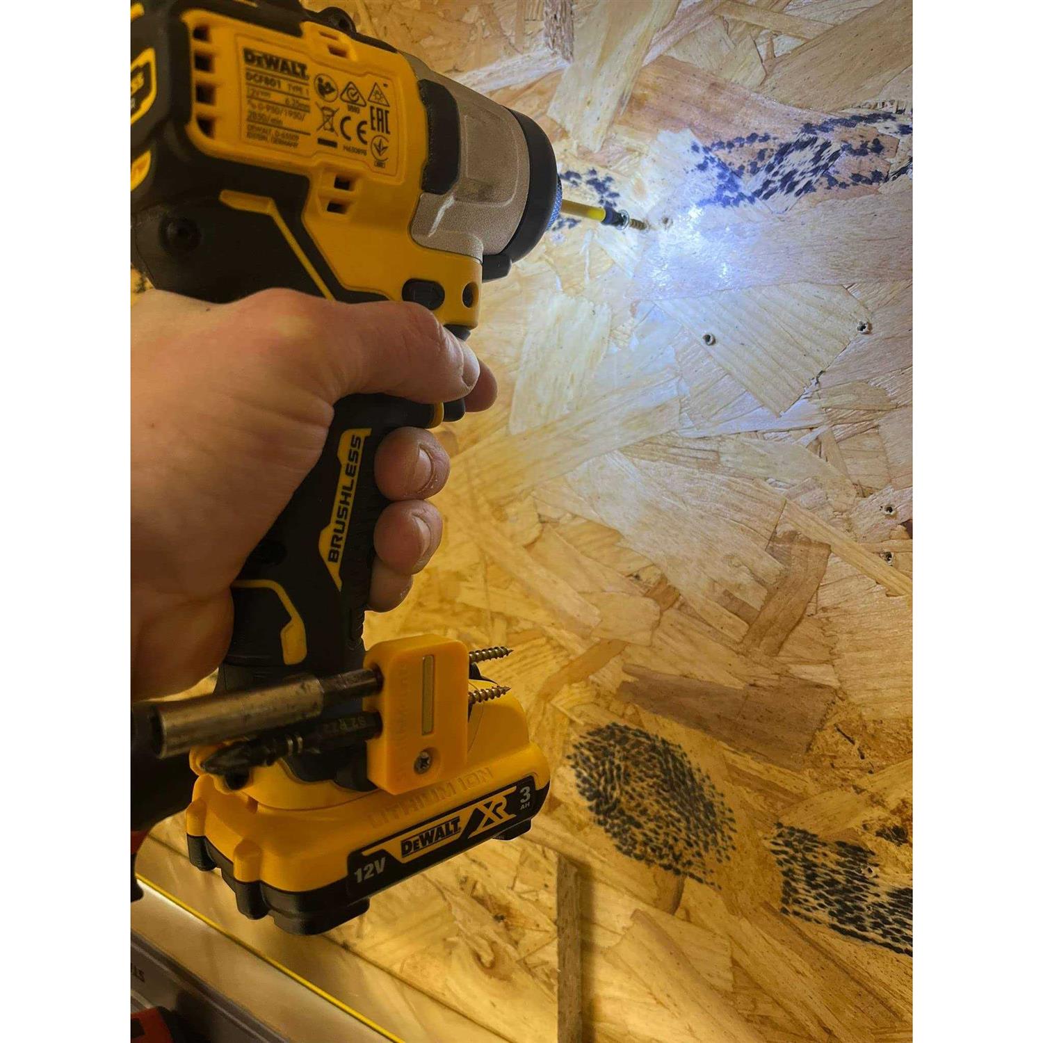 StealthMounts Stubby BIt Holder for Dewalt Power Tools - Image 3