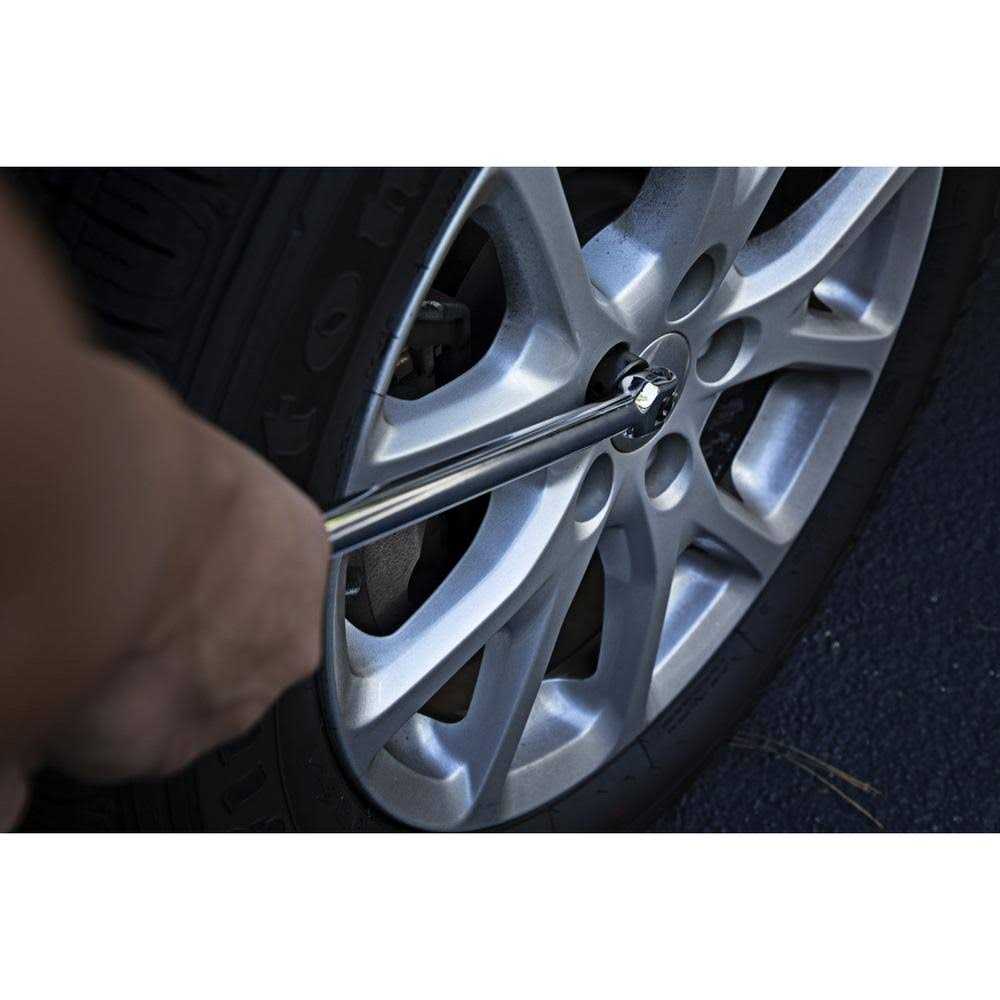 Crescent Flex Handle/Breaker Bar 1/2 in Drive CRW16N - Image 3