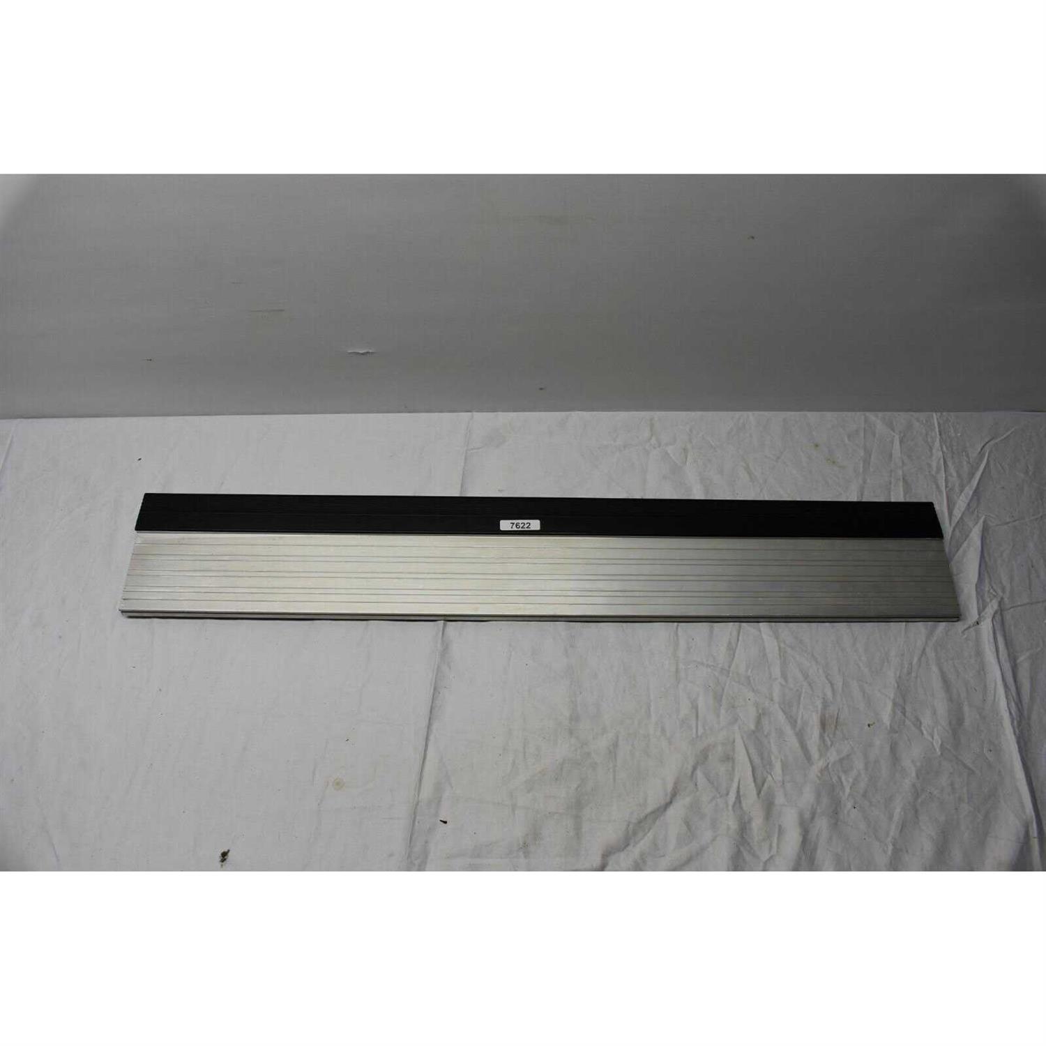 M-D 78691 36 inch Aluminum Mill Fixed Inswing Vinyl Sill - Image 5