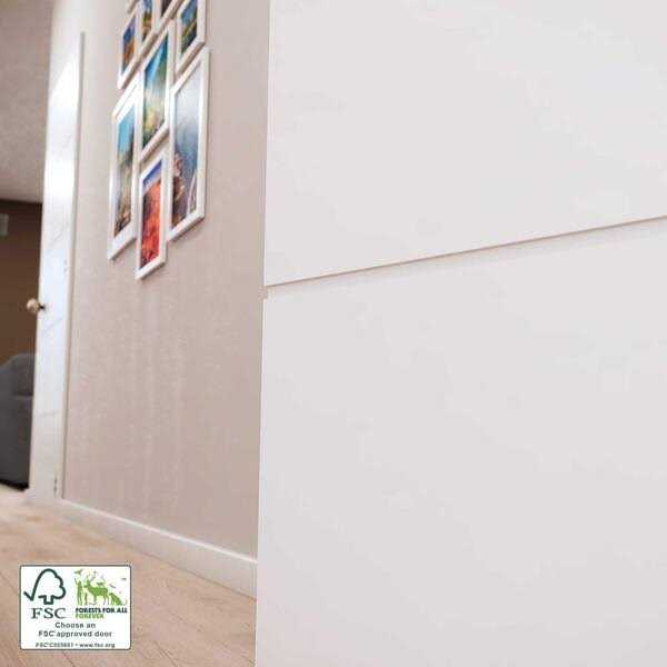 EightDoors Atlanta 80-in White Flush Primed Pine MDF Slab Door - Image 4