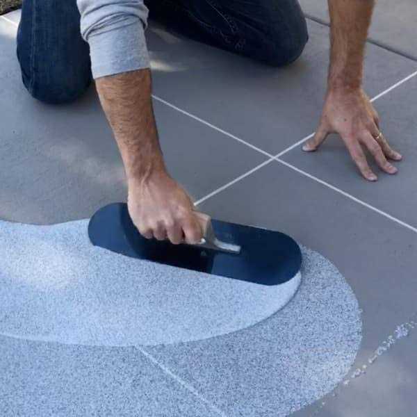 Daich SpreadRock Granite Stone Coating 3 Gal Interior/Exterior - Image 5