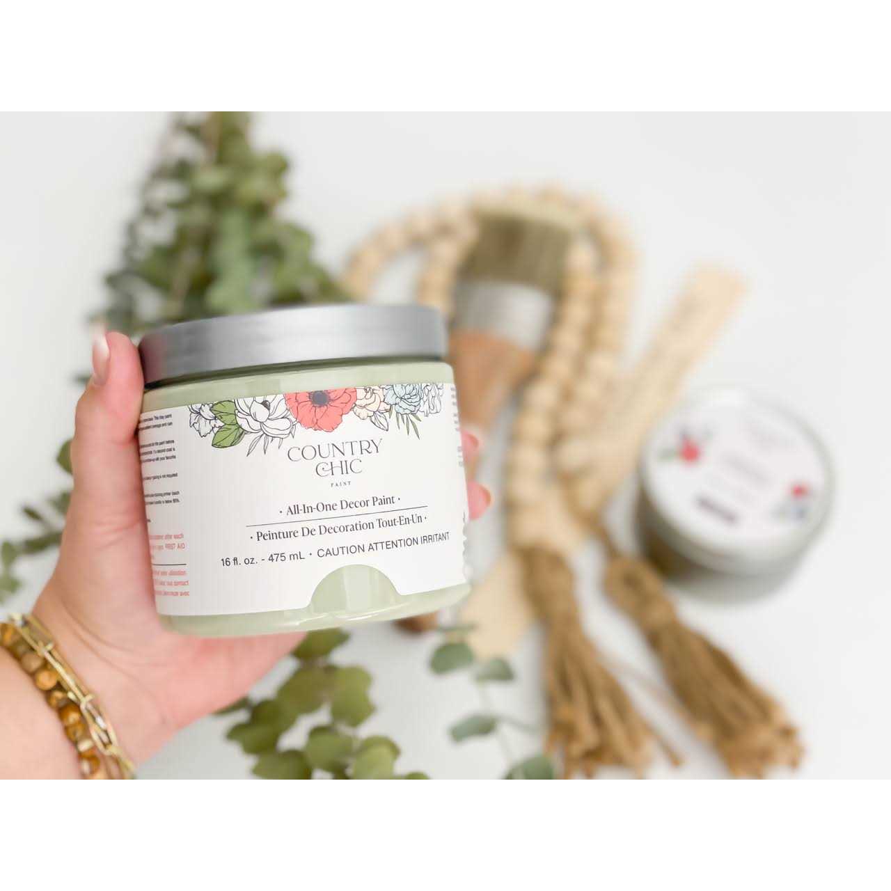 Country Chic Paint Chalk Style Paint for Furniture - Image 4