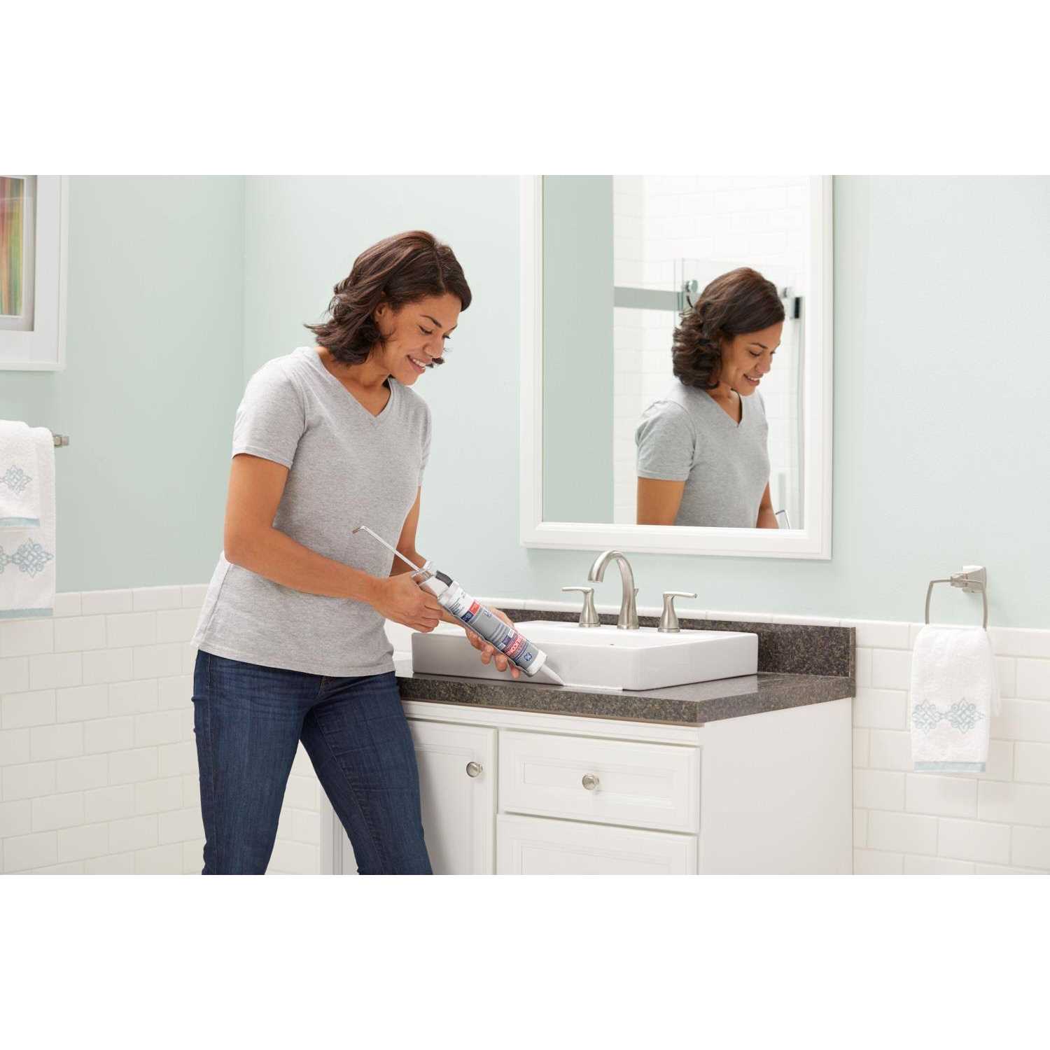 GE Silicone 1 Tub & Tile - Image 5