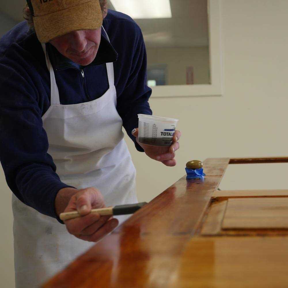 TotalBoat Wood Sealer Marine Grade Sanding Sealer and Pre Varnish Primer for Boats and Wood - Image 5