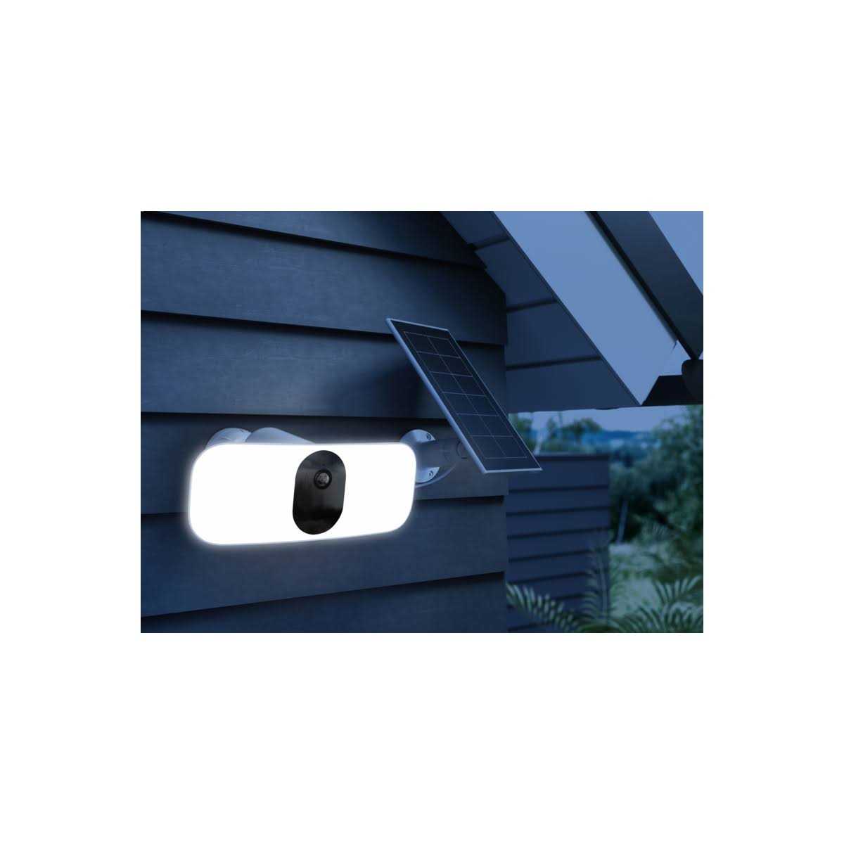 Arlo Solar Panel Charger for Ultra - Image 3