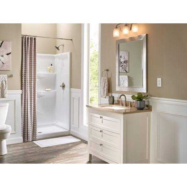 Leviton 15 Amp 125-Volt Self-Test Tamper Resistant GFCI Outlet - Image 2