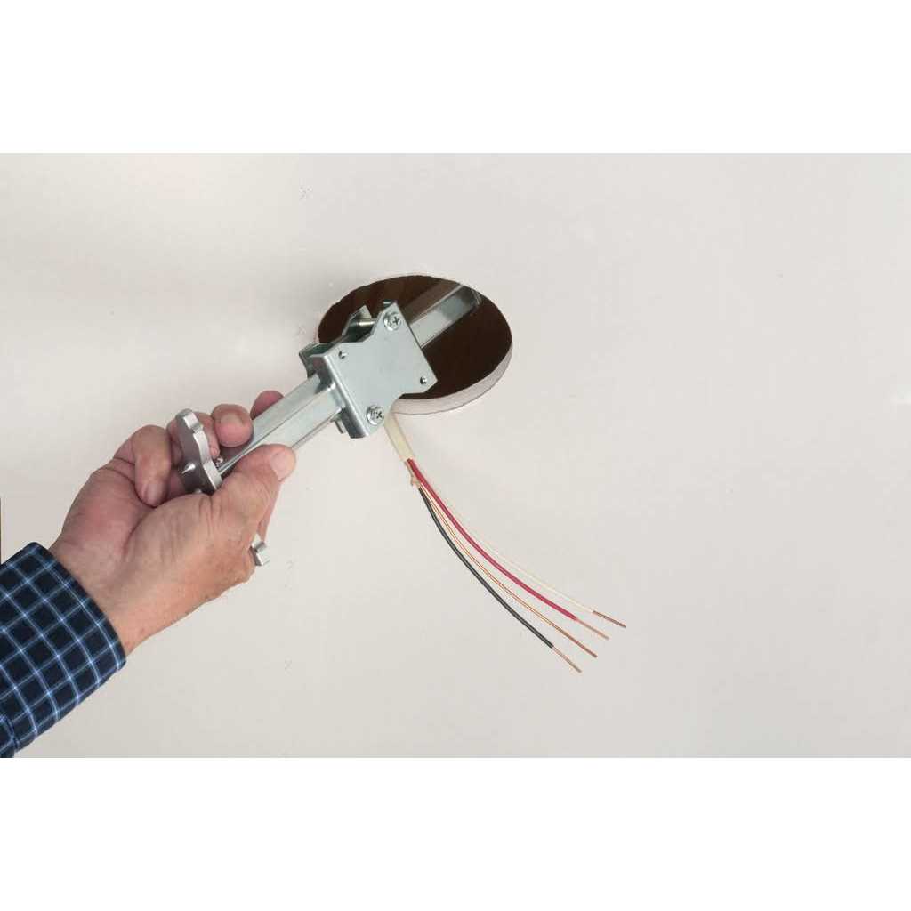 Arlington FBRS40712R Fan/Fixture Box Adjustable Bracket - Image 3