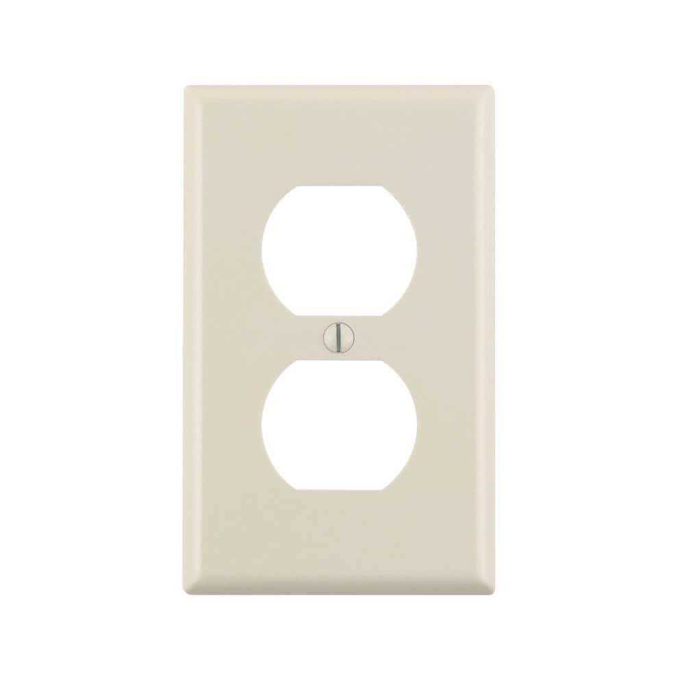 Leviton 1 Gang Duplex Wall Plate