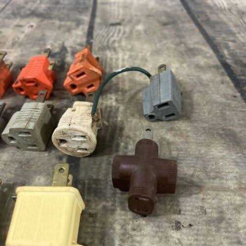 Ace Gray Grounding Vinyl Adapter - Image 5