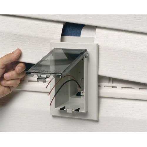 Arlington DBVS1W-1 Low Profile IN Box Recessed Outlet Box Wall Plate Kit for New Vinyl Siding Construction - Image 3