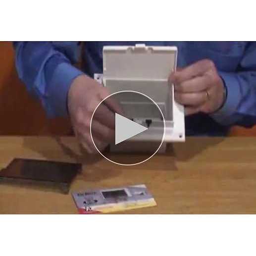 Arlington DBVS1W-1 Low Profile IN Box Recessed Outlet Box Wall Plate Kit for New Vinyl Siding Construction - Image 4