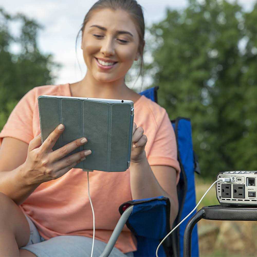 Cobra 400W Power Inverter Pure Sine - Image 2