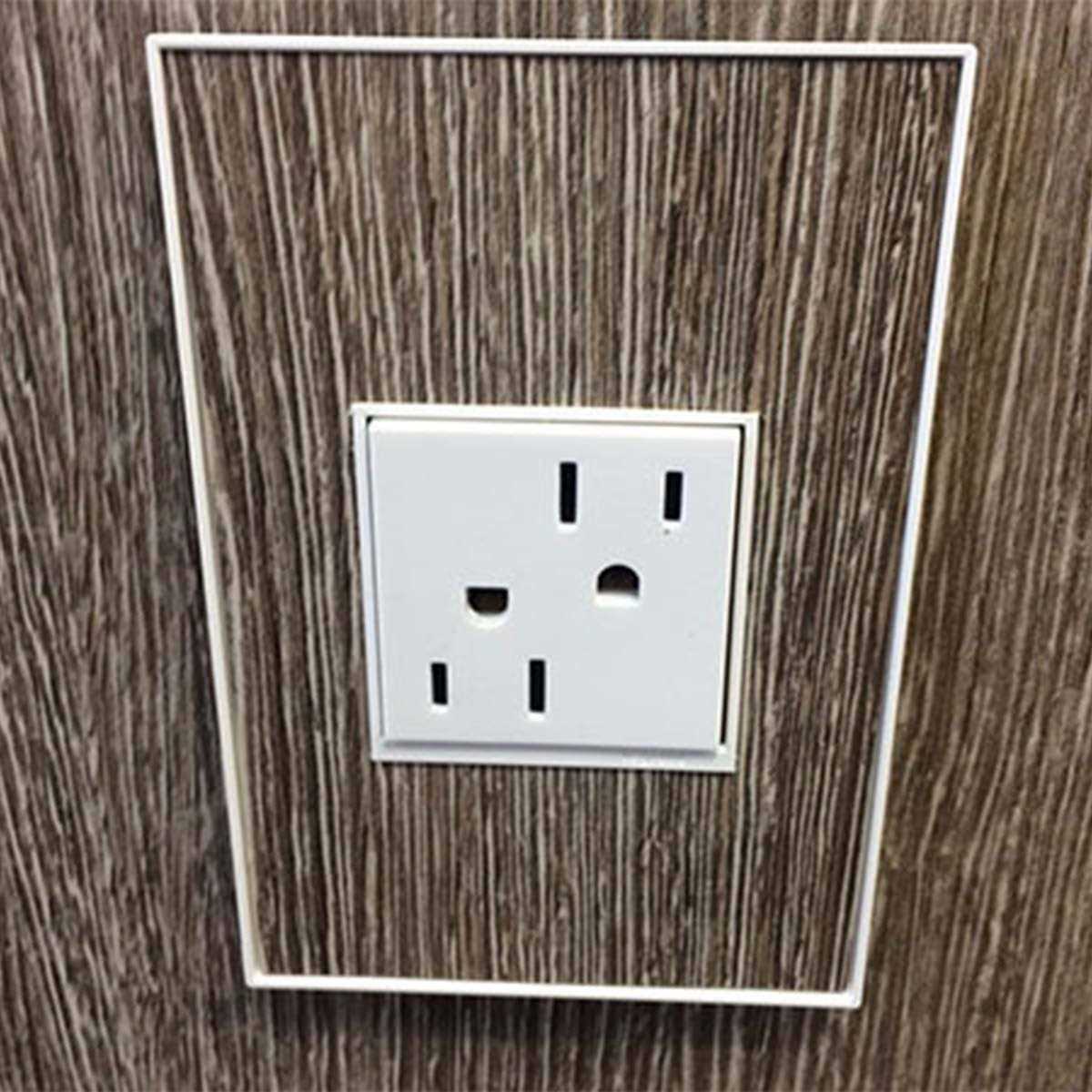 Legrand Adorne Tamper-Resistant Outlet - Image 3